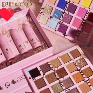 40 colour bliss moment